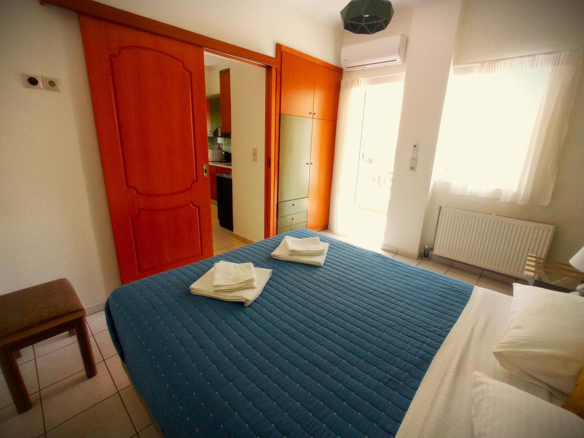 Tasos Seagull Apartments Ханья Экстерьер фото